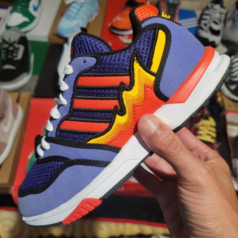 Adidas torsion×Simpsons (flaming moe)